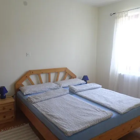 Apartment Jana *